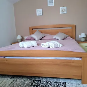 Olivera Apartman
